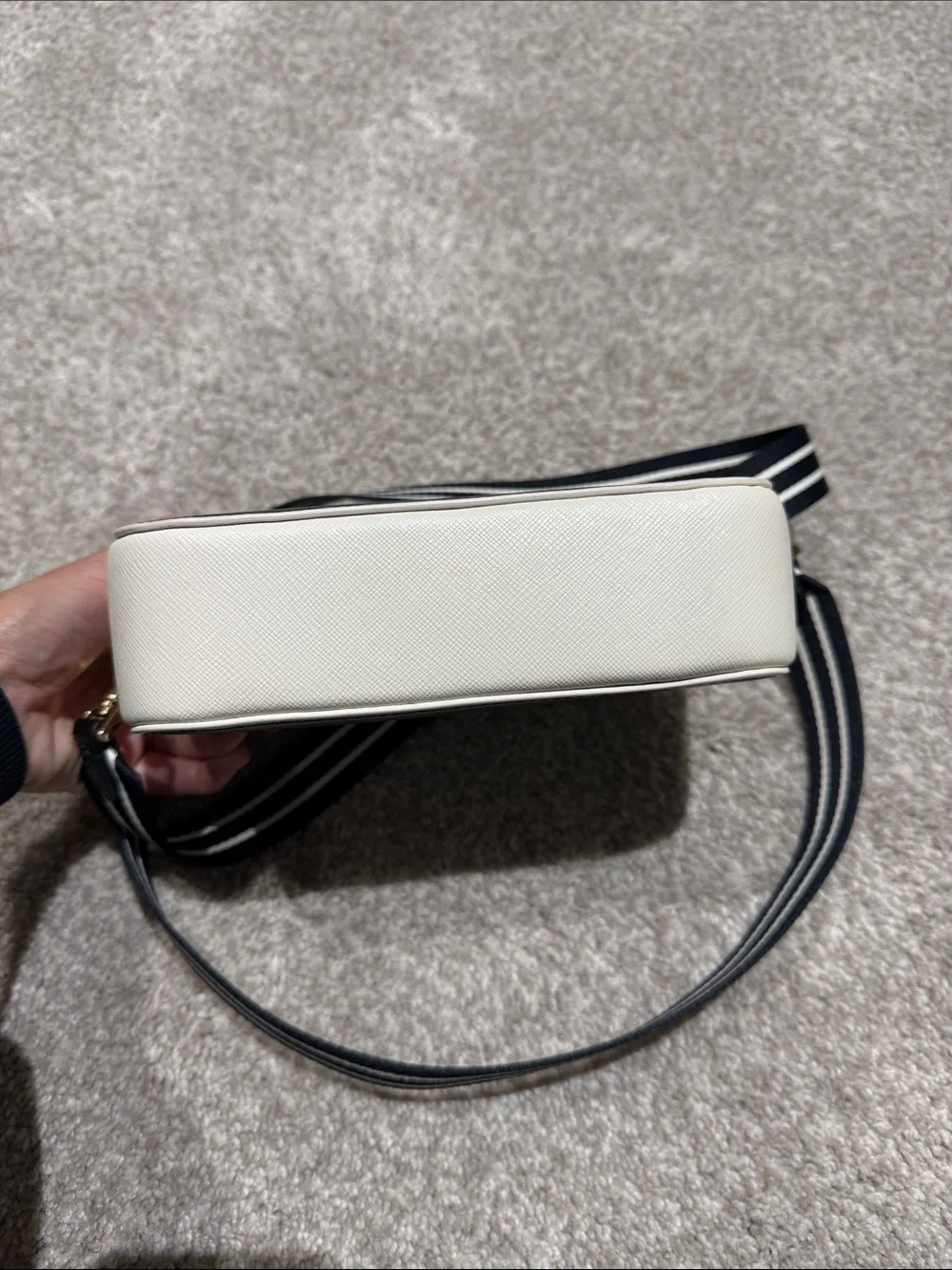 NWOT kate spade Black and cream Striped Strap Crossbody Camera Bag
